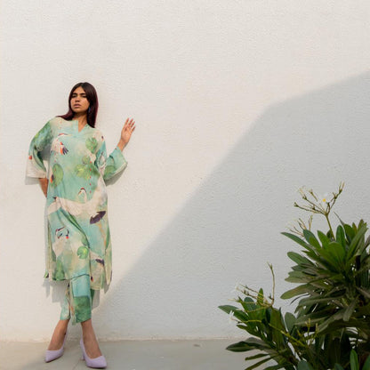 Silai Studio Oriental Cranes Frogs Kurta with Pant and Inner (Set of 3)