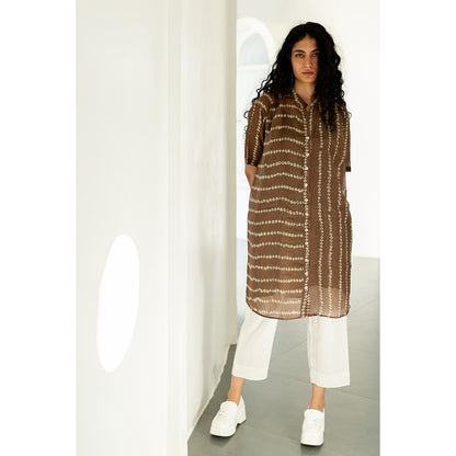 Silai Studio Rosewood Bandhej Kurta With White Pant and Inner (Set of 3)