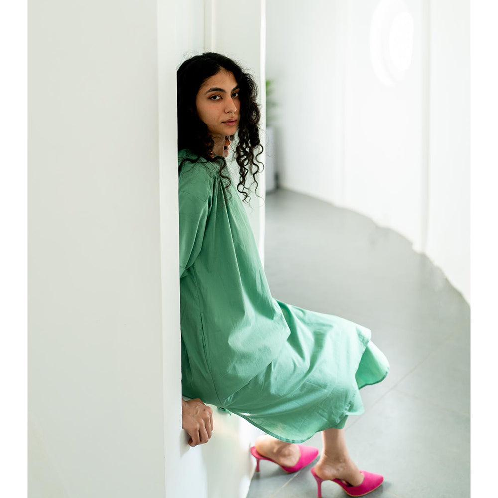 Silai Studio Meadows Green Kurta With Pant (Set of 2)
