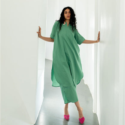 Silai Studio Meadows Green Kurta With Pant (Set of 2)