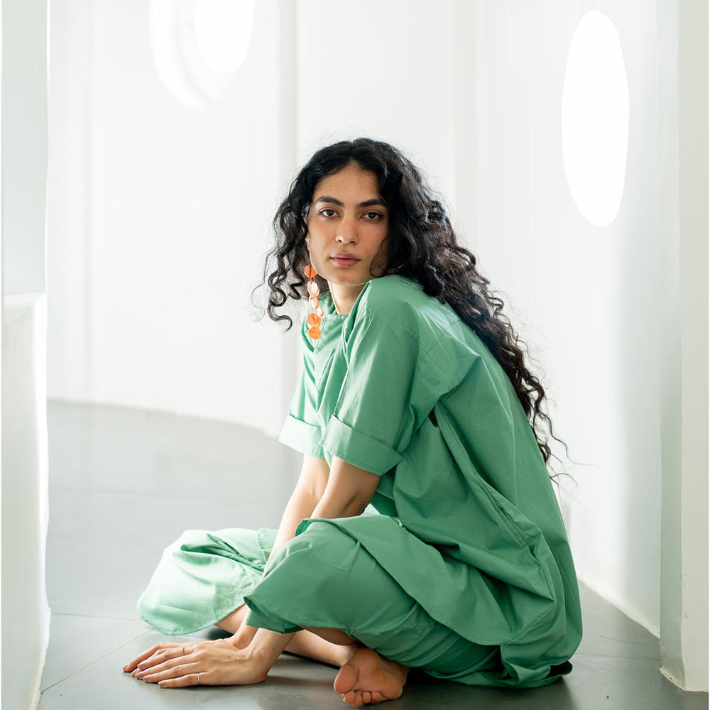 Silai Studio Meadows Green Kurta With Pant (Set of 2)
