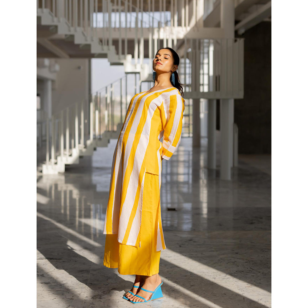 Silai Studio Lemonberry Box Slit Kurta and Palazzo (Set of 2)