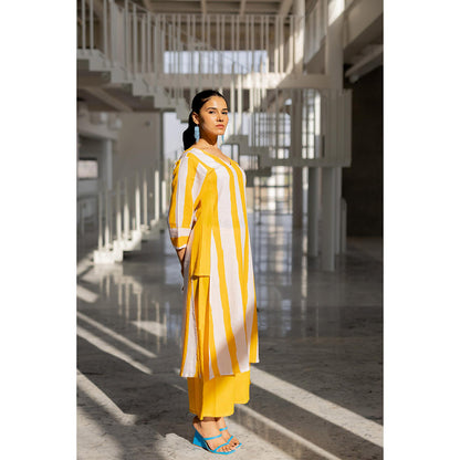 Silai Studio Lemonberry Box Slit Kurta and Palazzo (Set of 2)