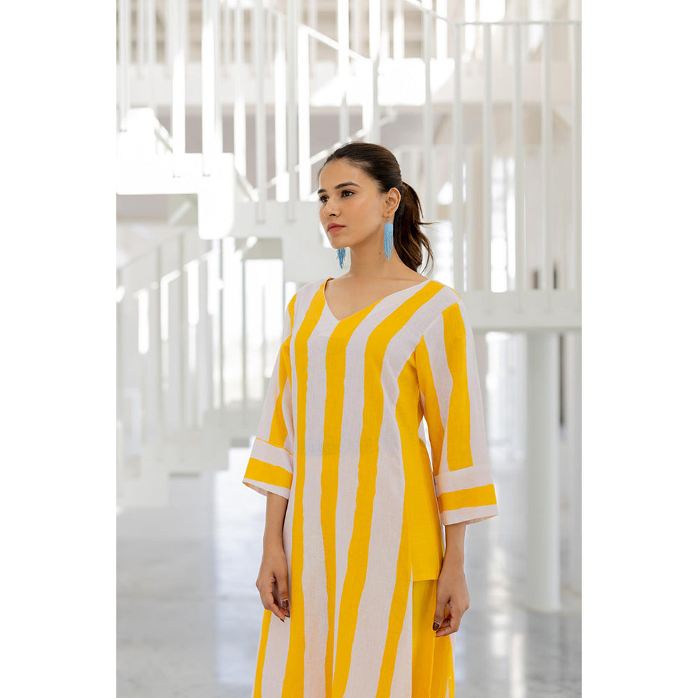 Silai Studio Lemonberry Box Slit Kurta and Palazzo (Set of 2)