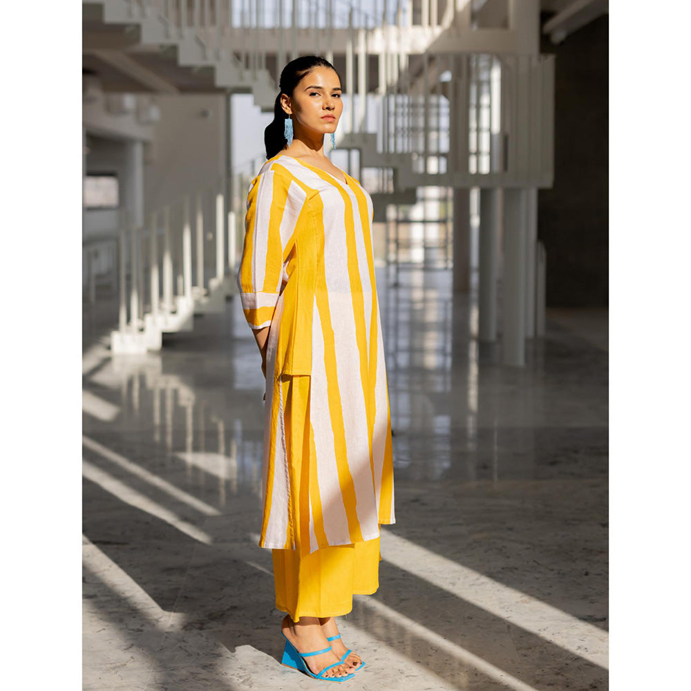 Silai Studio Lemonberry Box Slit Stripes Kurta