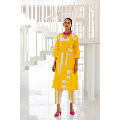 Silai Studio Lemons and Candies Panelled Kurta