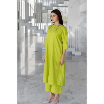 Silai Studio Avocado Green Kurta and Pant (Set of 2)