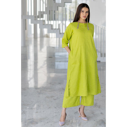Silai Studio Avocado Green Kurta and Pant (Set of 2)