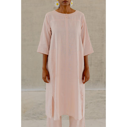 Silai Studio Oyster Pink Solid Kurta and Pant (Set of 2)