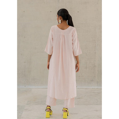 Silai Studio Oyster Pink Solid Kurta and Pant (Set of 2)