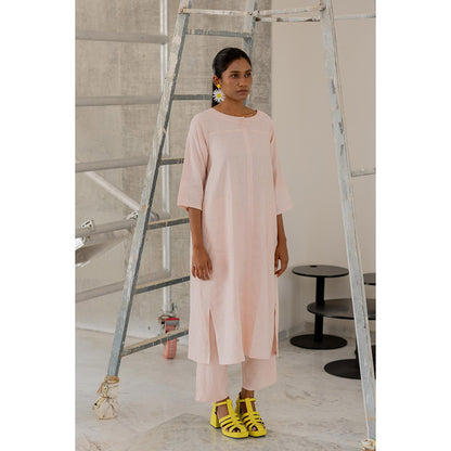 Silai Studio Oyster Pink Solid Kurta