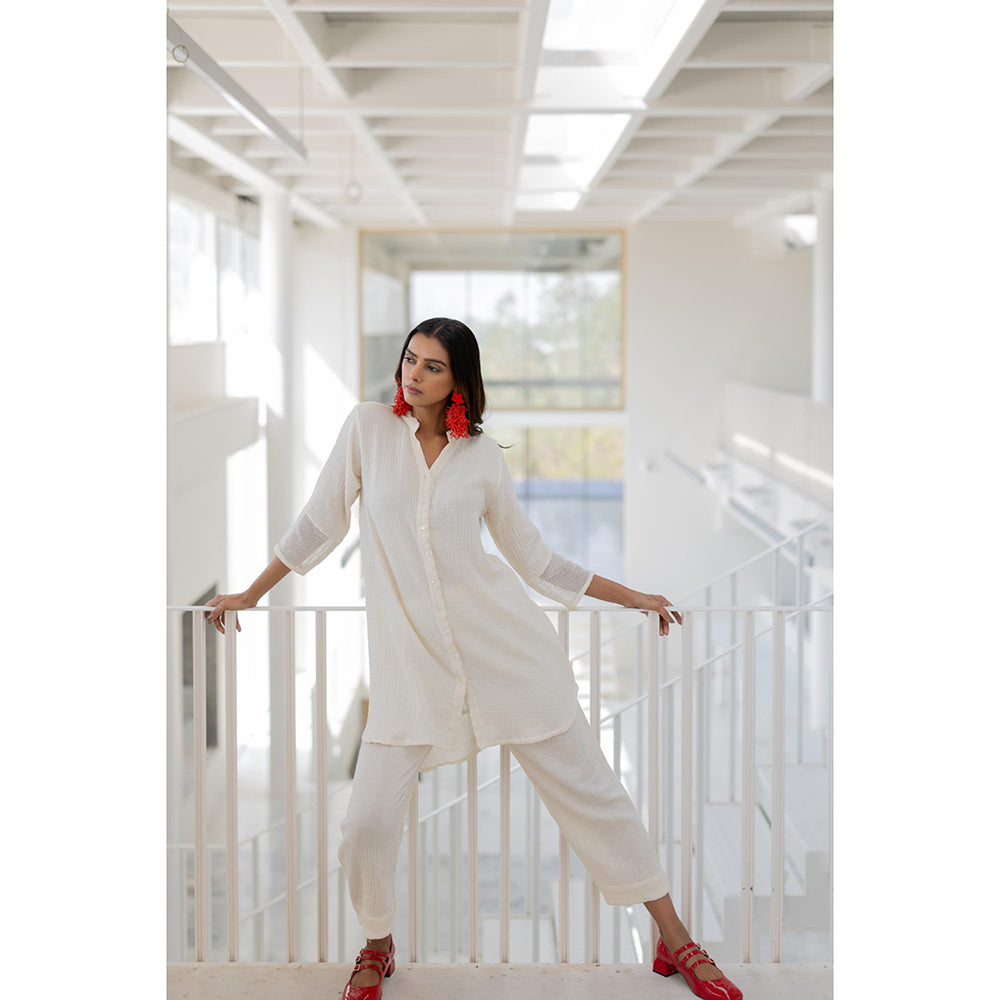 Silai Studio Vanilla Mist Solid Co-Ord (Set of 2)