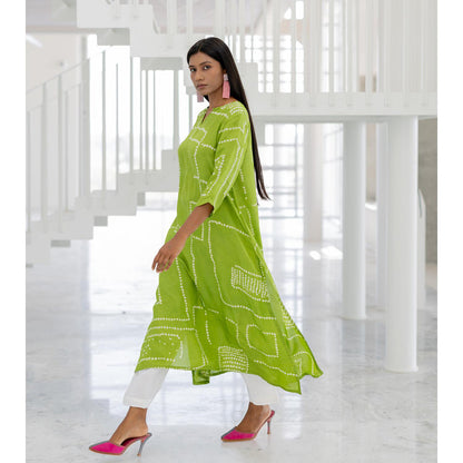 Silai Studio Terra Green Bandhej Silk Kurta