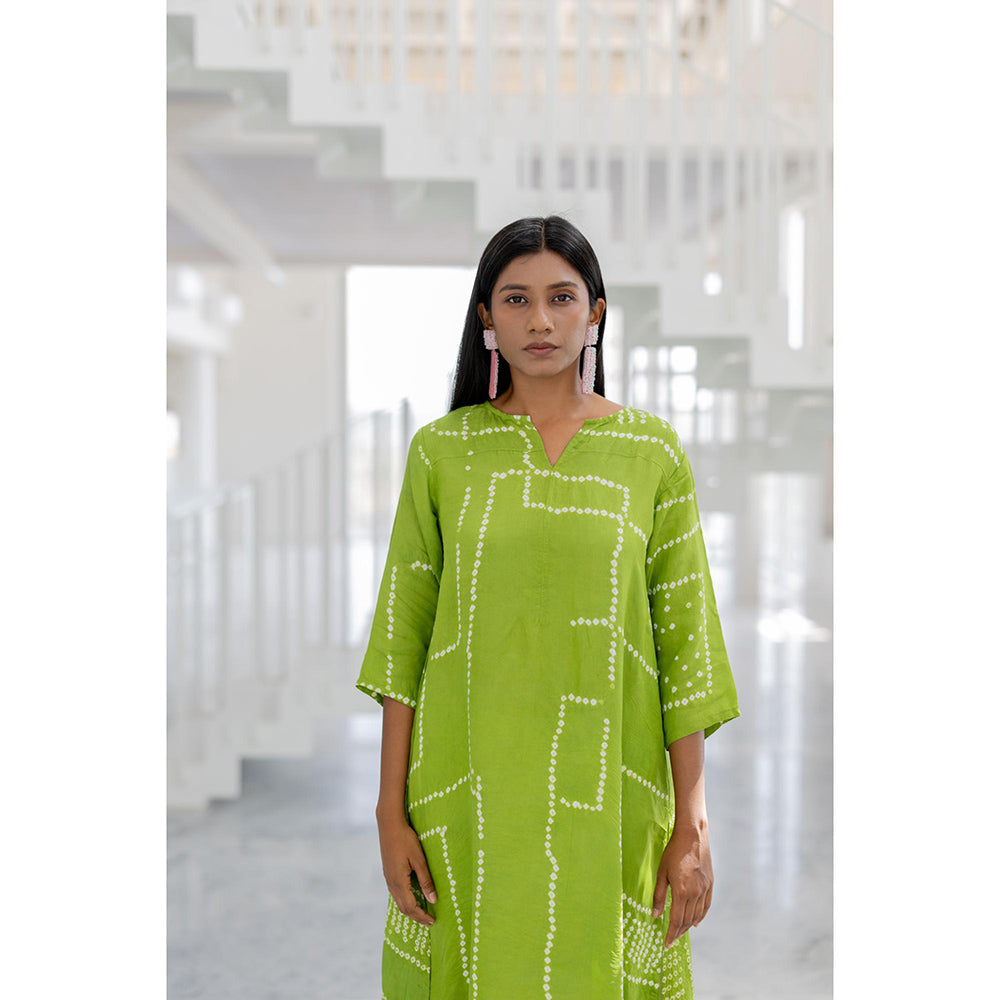 Silai Studio Terra Green Bandhej Silk Kurta