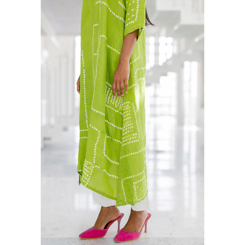 Silai Studio Terra Green Bandhej Silk Kurta