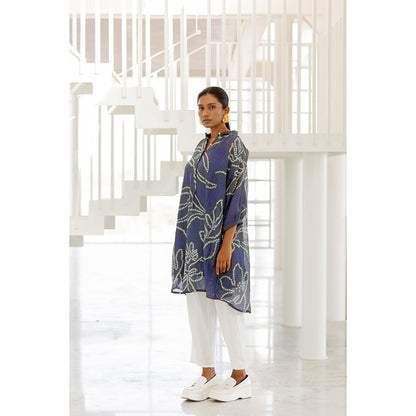 Silai Studio Blue Wildflower Bandhej Kurta with Slip (Set of 2)