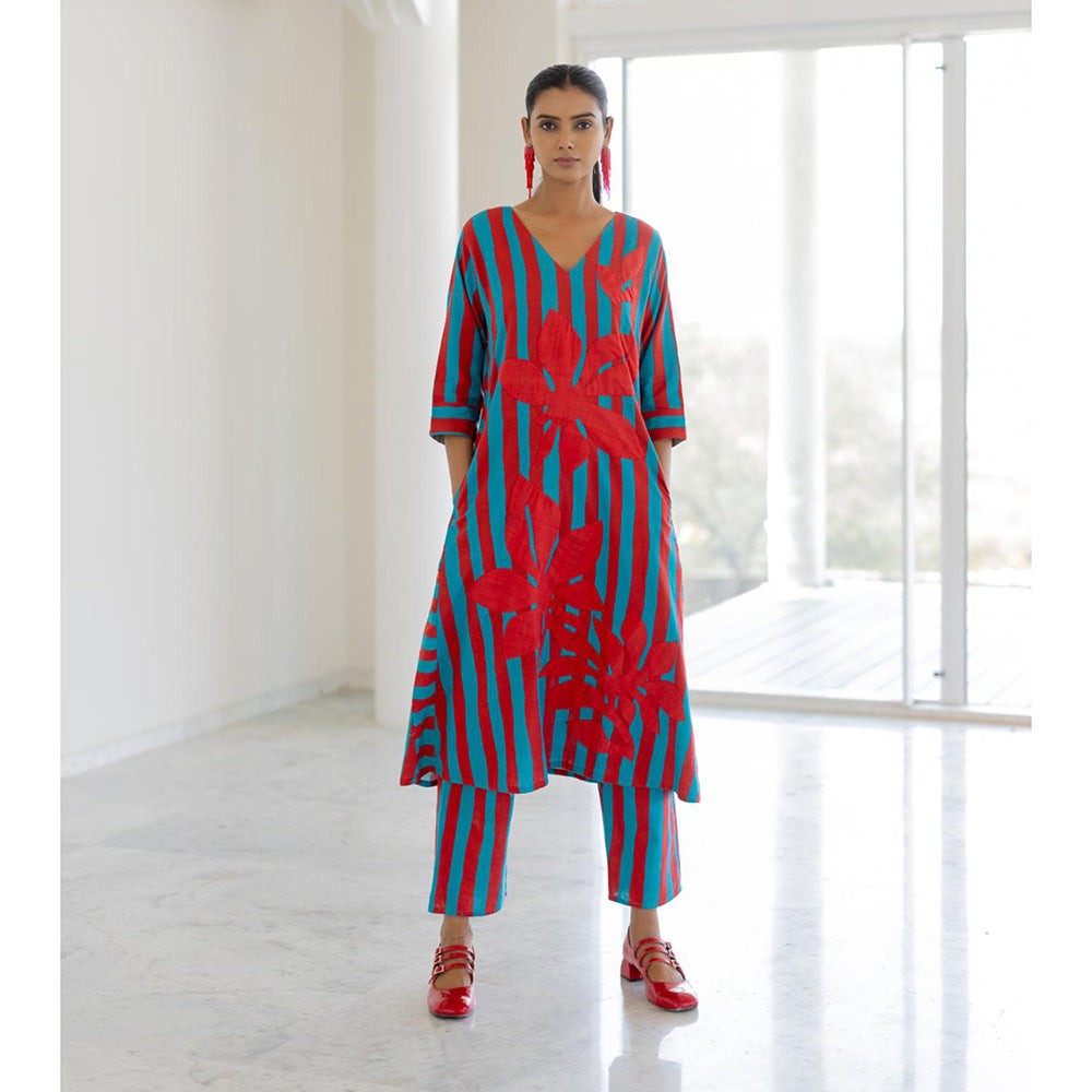 Silai Studio Sky Fire Striped Applique Kurta and Pant (Set of 2)