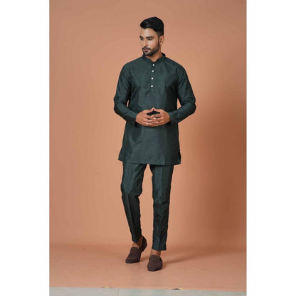 Simaaya Green Premium Quality Silk Made Short Kurta