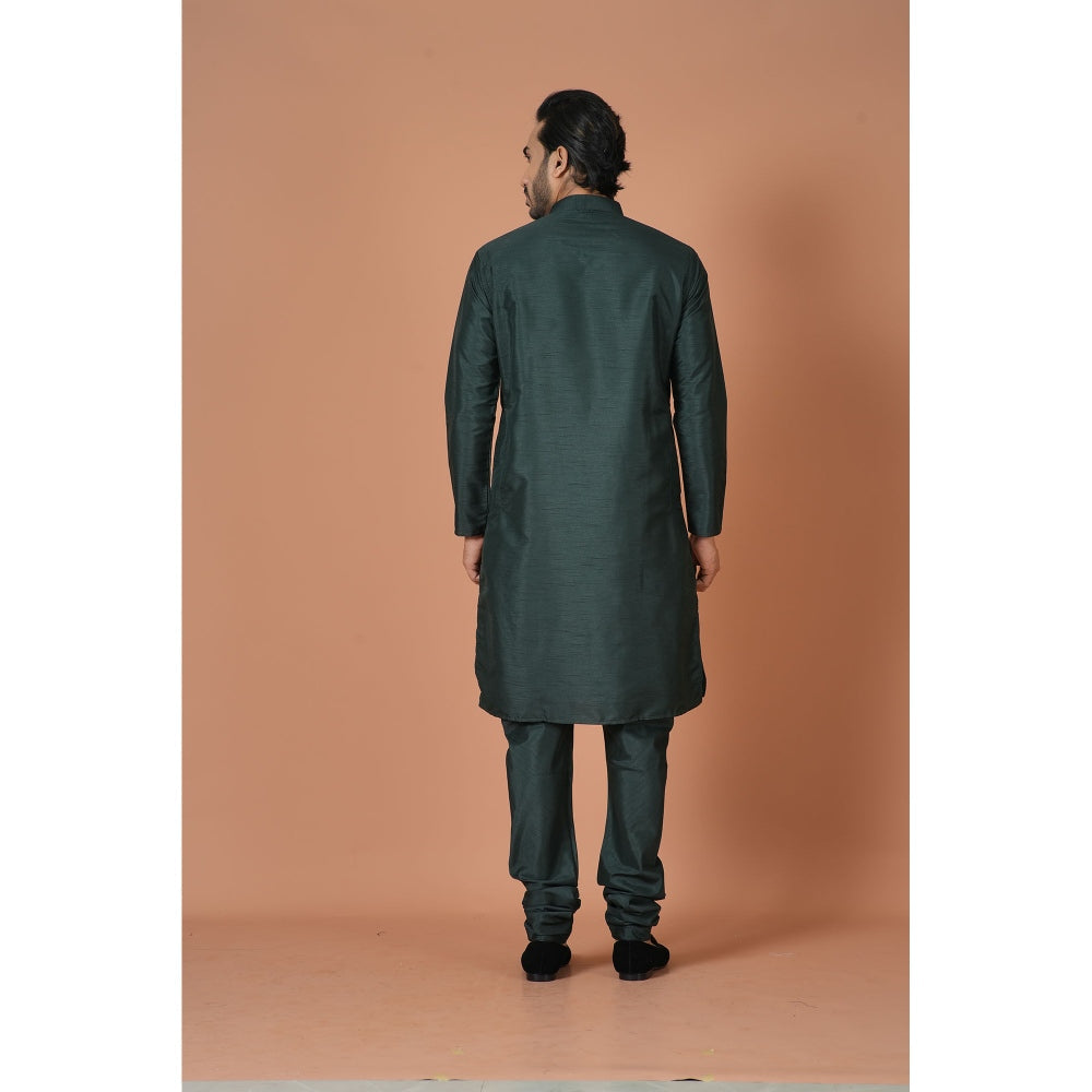 Simaaya Green Premium Quality Silk Made Kurta for Men