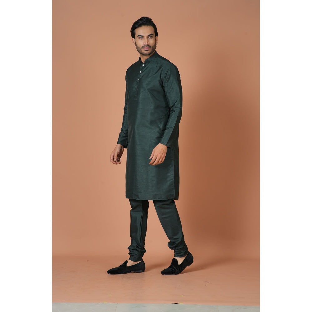 Simaaya Green Premium Quality Silk Made Kurta for Men