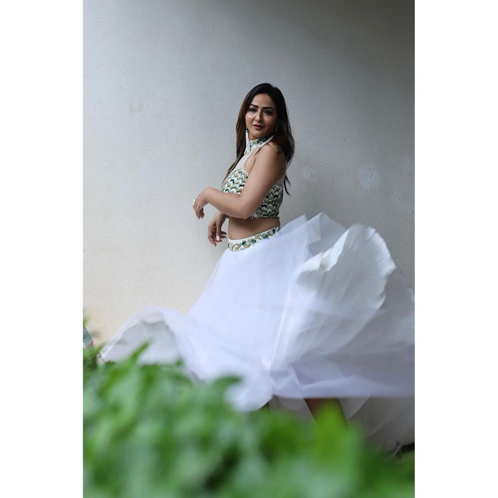 Label Simran Kochher Green Emerald Lehenga with Blouse and Dupatta (Set of 3)