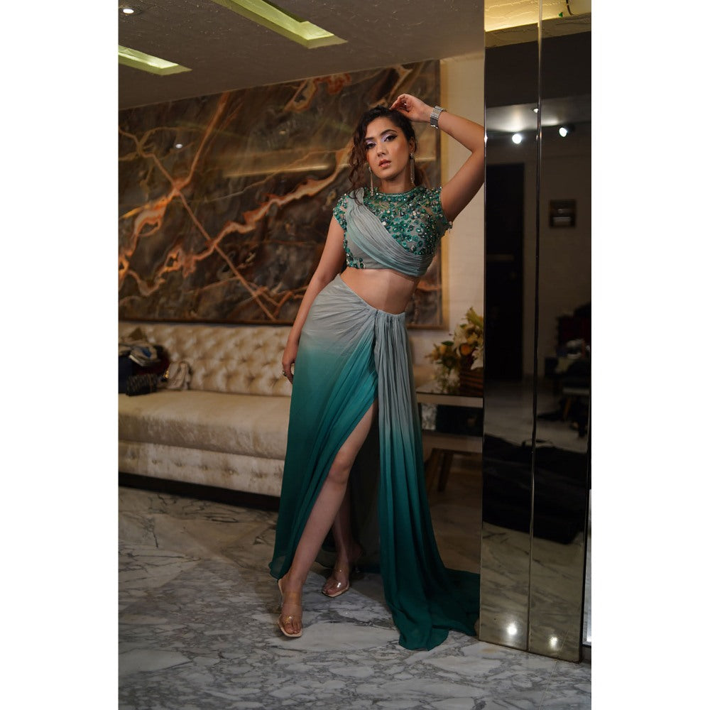Label Simran Kochher Green Dual Shade Embellished Blouse with Skirt (Set of 2)