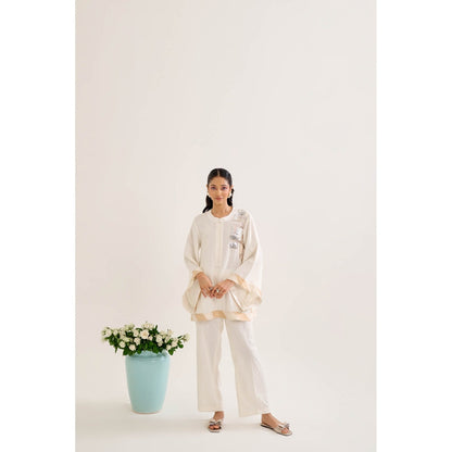Siyona by Ankurita White Mogra Co-Ord (Set of 2)