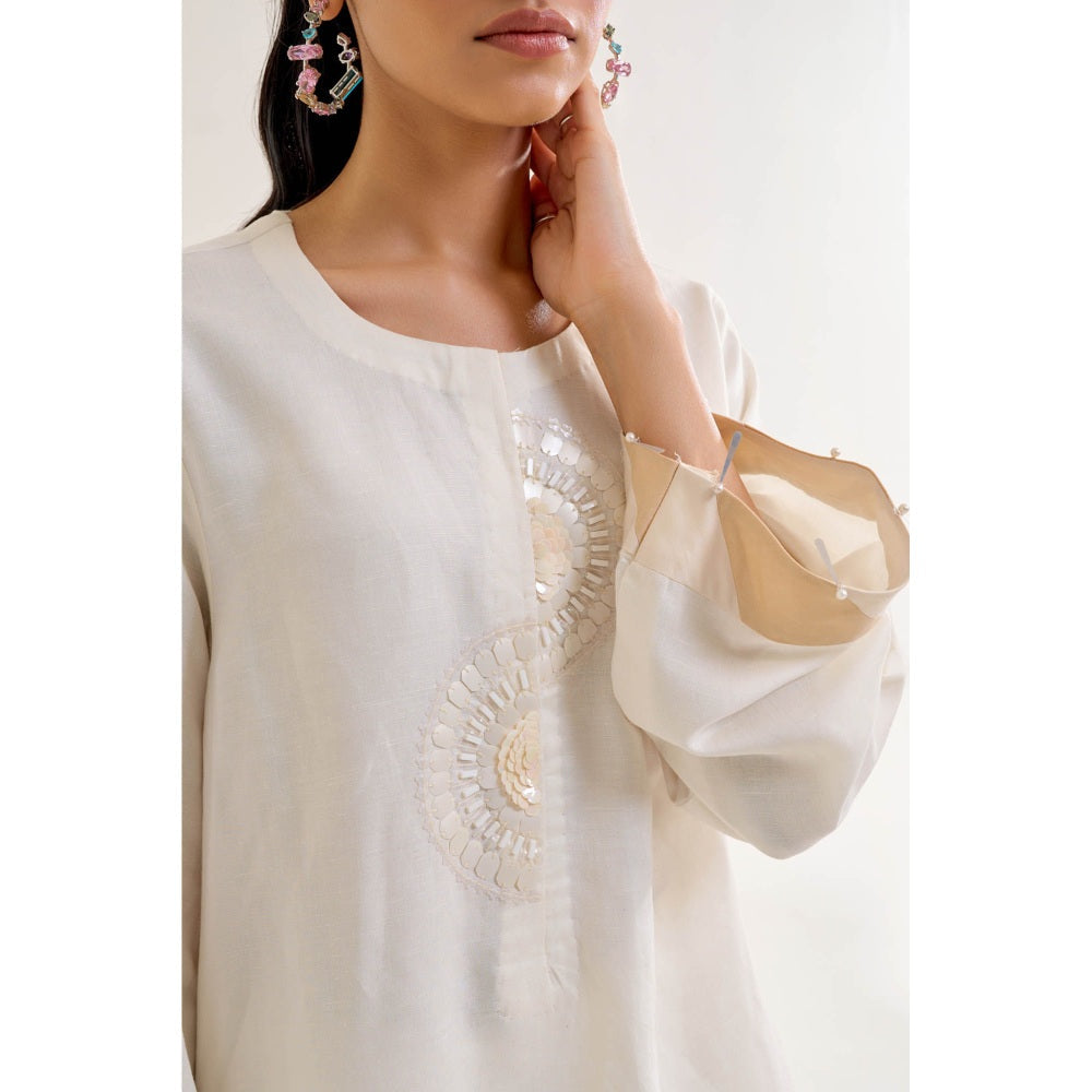 Siyona by Ankurita White Chandni Co-Ord (Set of 2)