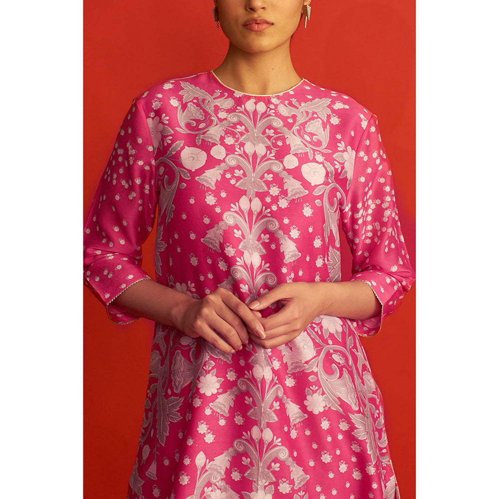 Saksham & Neharicka Pink Floral Printed Kurta