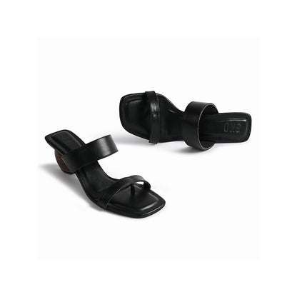 SKO Pebble Black Heels