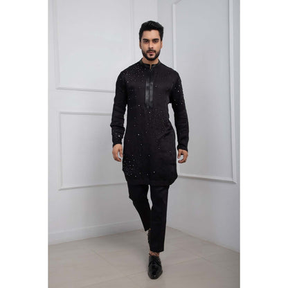 SMRITI Black Zipper Kurta with Pant