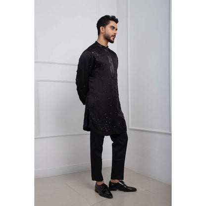 SMRITI Black Zipper Kurta with Pant