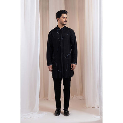 SMRITI Black Kurta With Pant