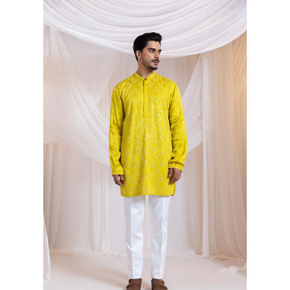 SMRITI Yellow Solglint Kurta With Pant
