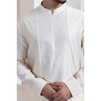 SMRITI Ivory Kurta With Pant