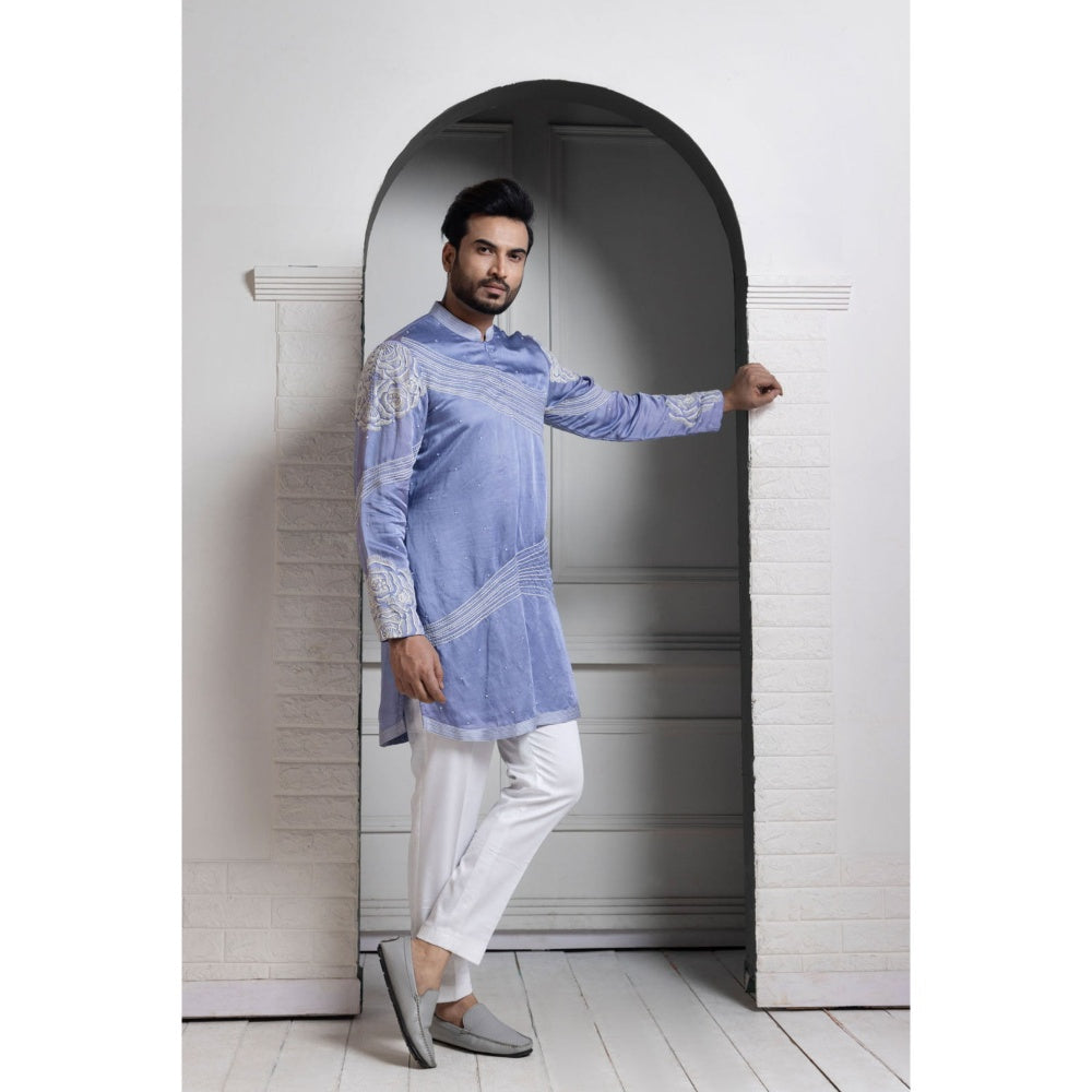 SMRITI Azure Bloom Embroidered Kurta