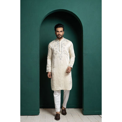 SMRITI Ivory Grace Embroidered Kurta