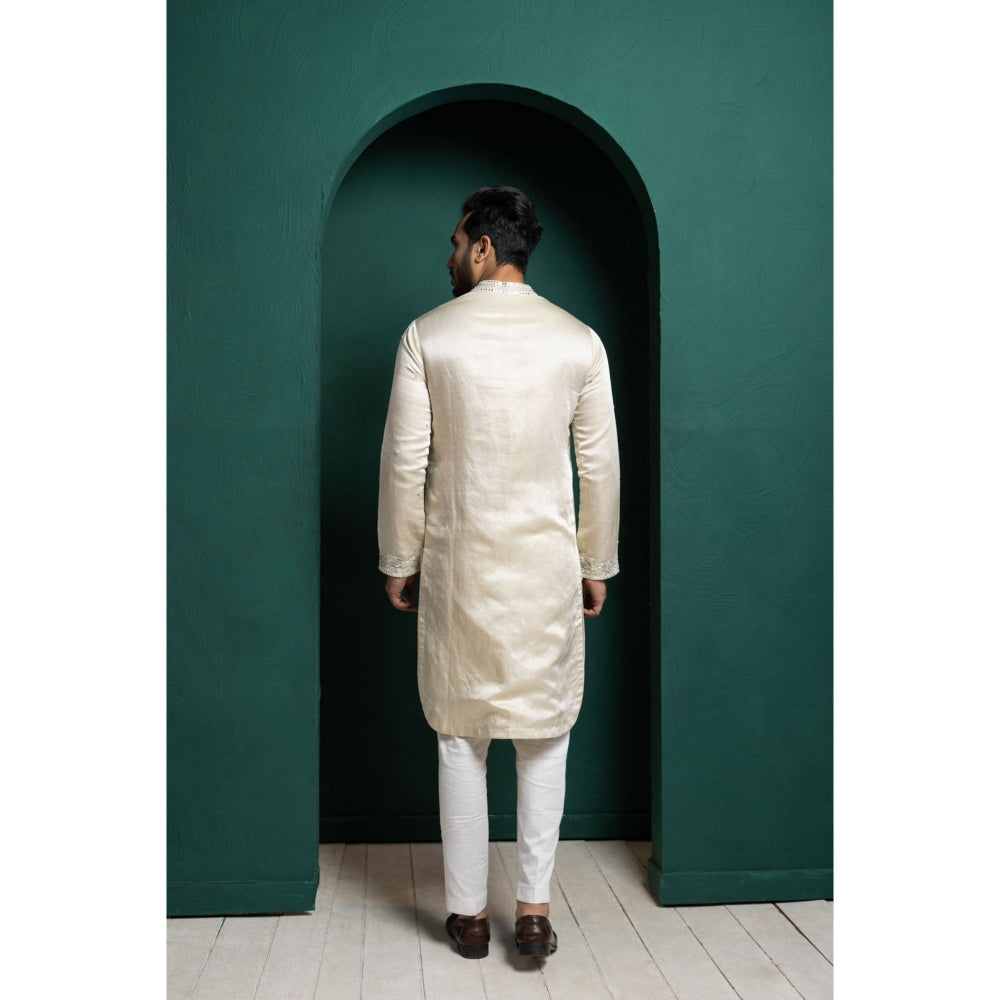 SMRITI Ivory Grace Embroidered Kurta