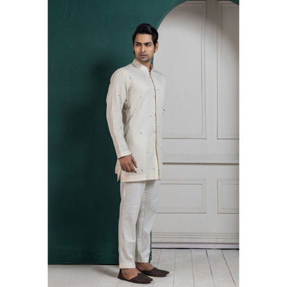 SMRITI Regal Ivory Layered Kurta