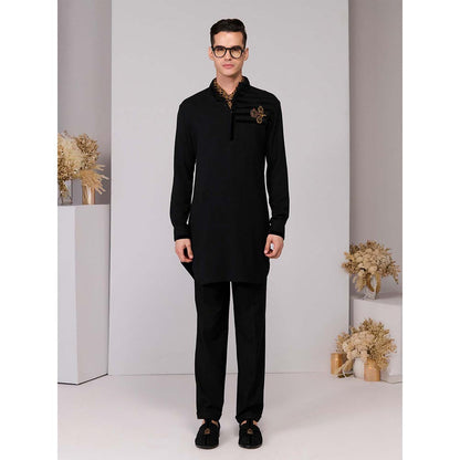 S&N by Shantnu Nikhil Black Kurta with Velvet Engraved Panel