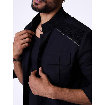 S&N by Shantnu Nikhil Black Rayon Blend Full Sleeves Blazer