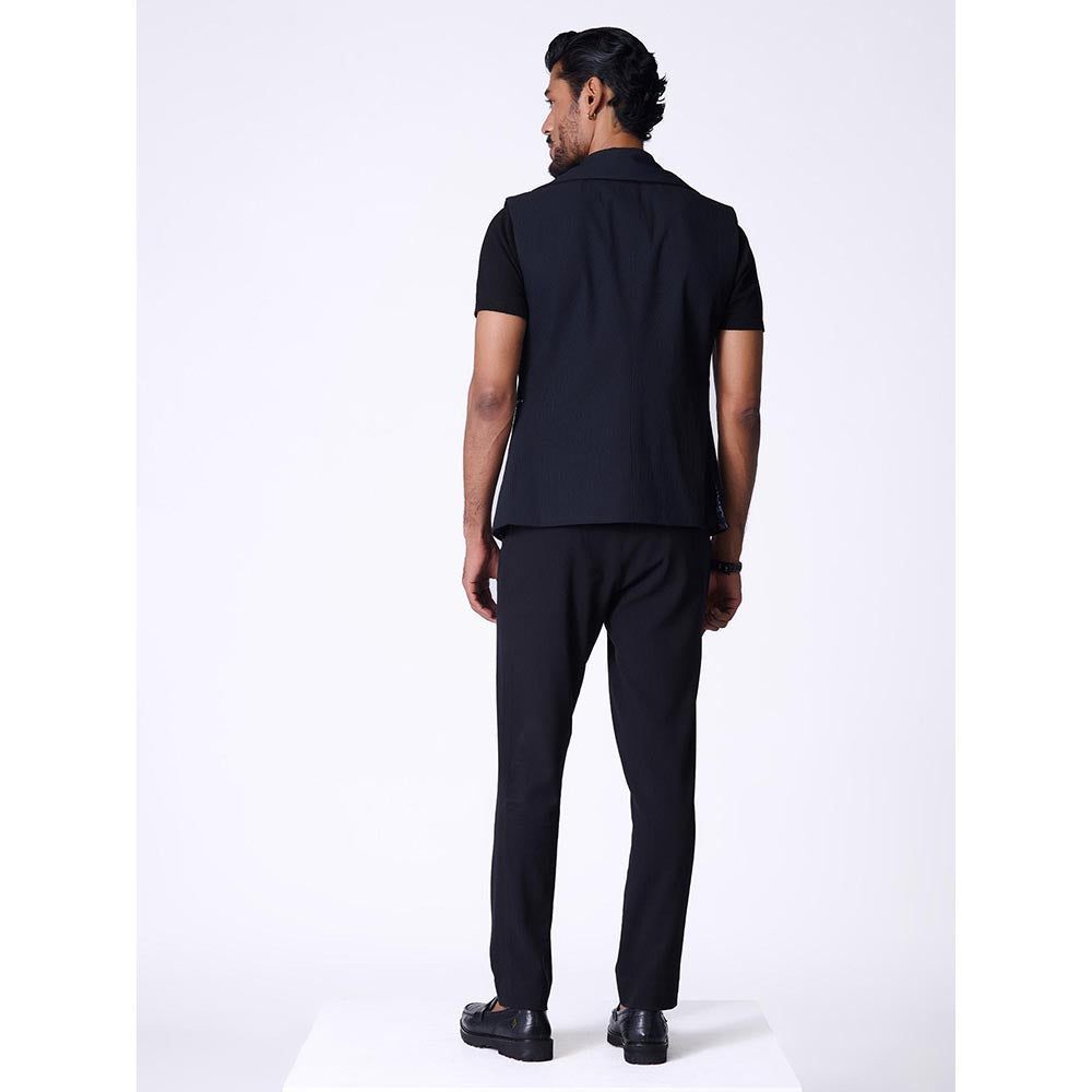 S&N by Shantnu Nikhil Black Rayon Blend Sleeveless Waistcoat
