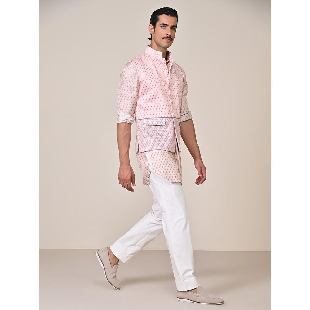 S&N by Shantnu Nikhil Pink Jersey Sleeveless Waistcoat