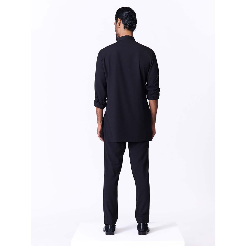 S&N by Shantnu Nikhil Black Eagle Crested Kurta