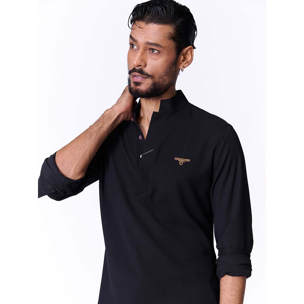 S&N by Shantnu Nikhil Black Eagle Crested Kurta