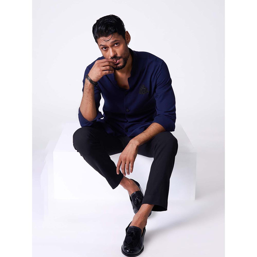 S&N by Shantnu Nikhil Navy Embroidered Crest Shirt Kurta