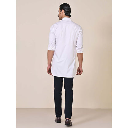 S&N by Shantnu Nikhil Classic White Embroidered Crest Kurta