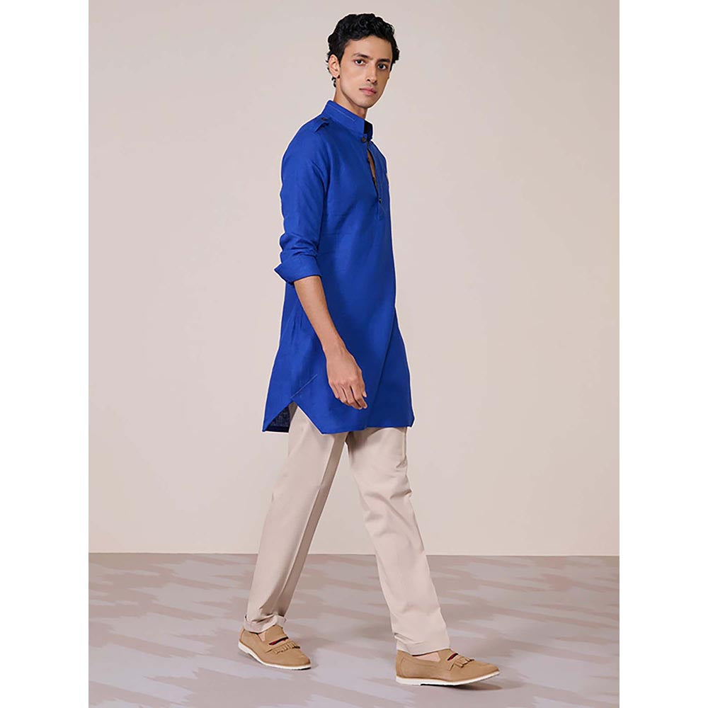 S&N by Shantnu Nikhil Racer Blue Linen Slim Fit Kurta