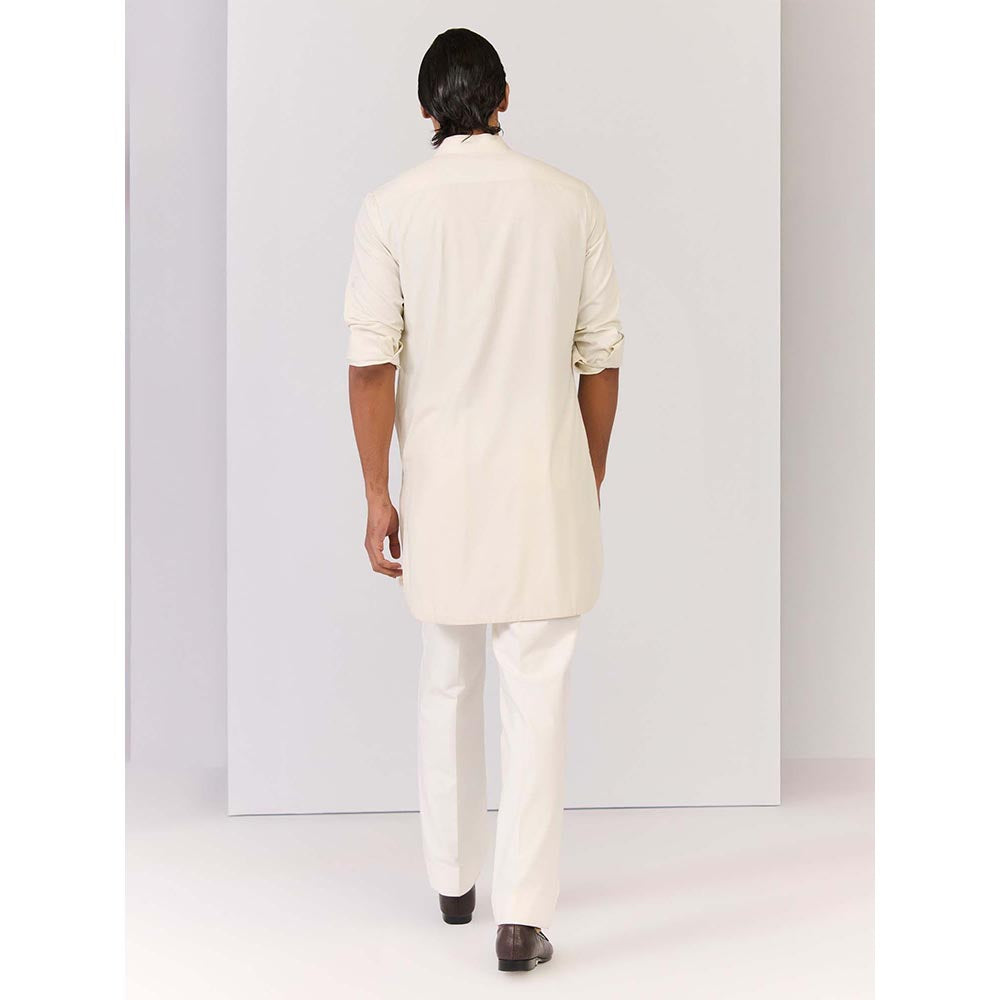 S&N by Shantnu Nikhil Off White Bamboo Cotton Kurta