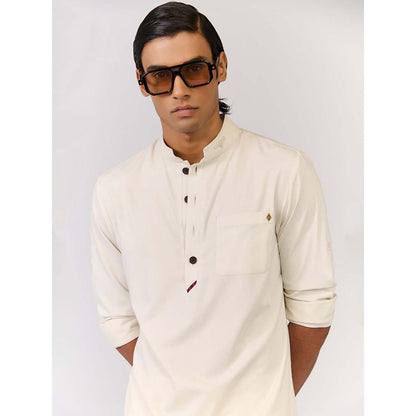 S&N by Shantnu Nikhil Off White Bamboo Cotton Kurta